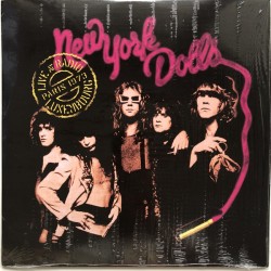 NEW YORK DOLLS - Live At...