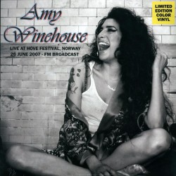 AMY WINEHOUSE - Live At...